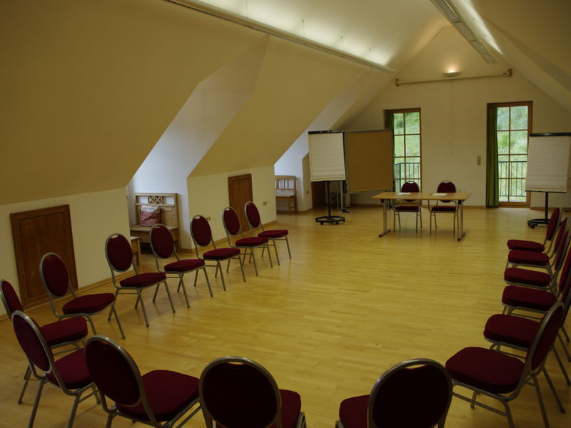 Datei:Seminarraum Natur.jpg